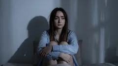 なぜ夜中に何度も目が覚めてしまうのでしょうか？安眠を取り戻すための簡単な方法をご紹介します。