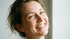 男性の目には、女性をとてつもなく魅力的に見せる10の要素