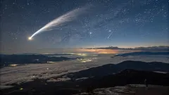 17万年ぶりに観測される珍しい彗星――その見方とは。